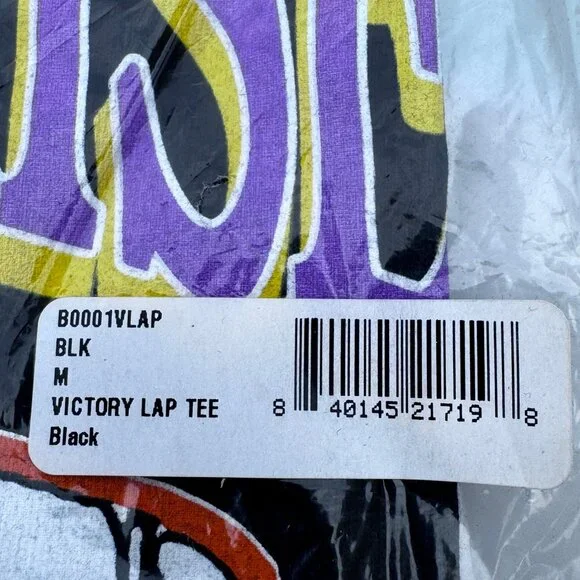 Born x Raised Los Angeles Lakers 2020 Champions MEDIUM - Picture 2 of 4